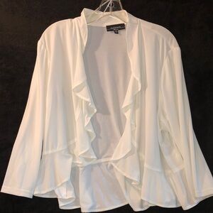 Beautiful Cream Soft Jacket (new w/o tag)